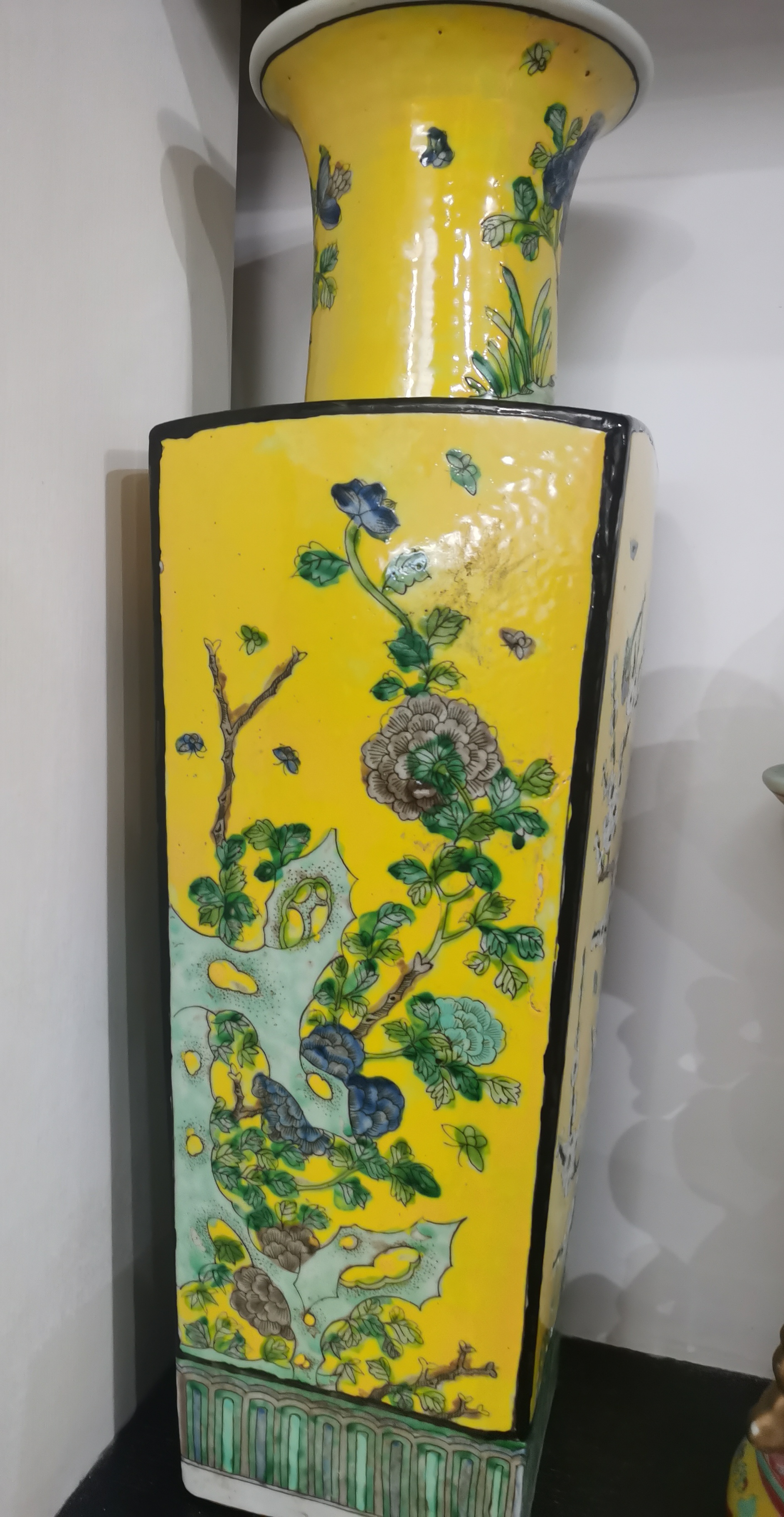 人生逆境时，切记忍耐；人生顺境时，切记收敛；人生得意时，切记看谈；人生失意时，切记随缘；心情不好时，