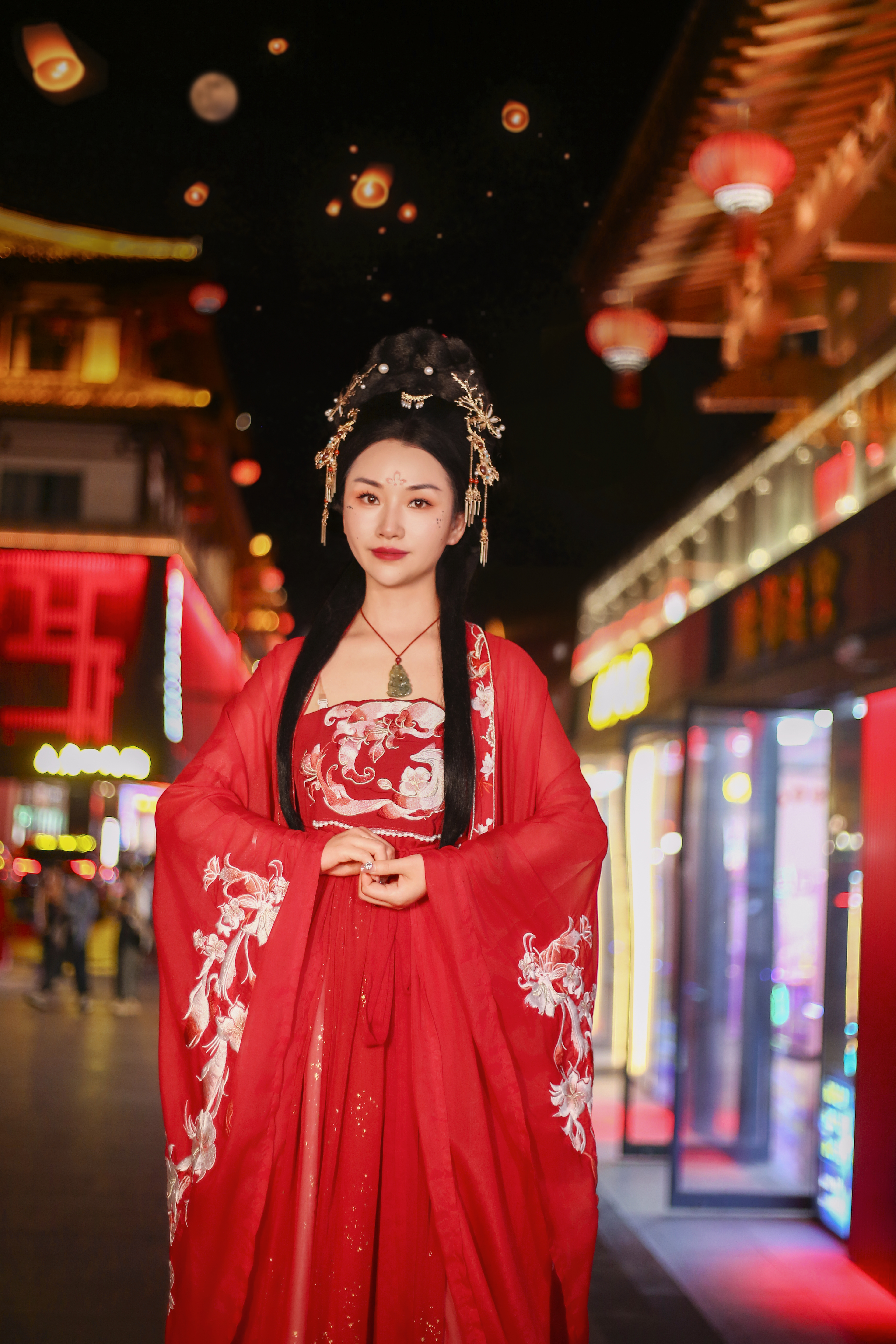 愿你笑时·风华正茂
五月再见·六月正好