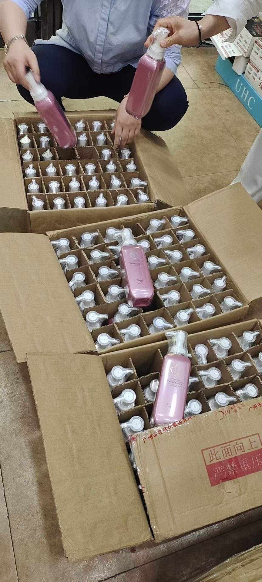 每个家庭都要使用洗发水，长期使用掉发减少了头发更加的柔顺，蓬松，去屑，顺滑高级香🌹
