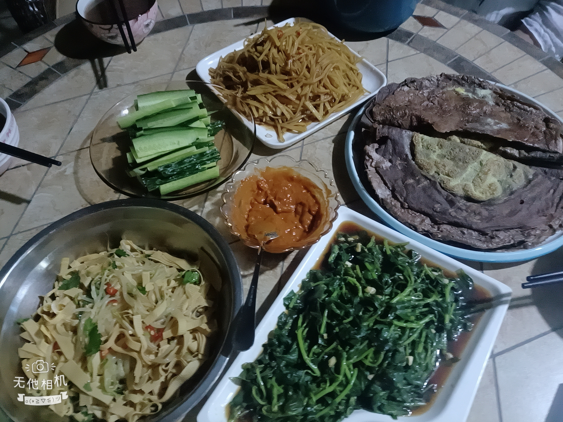 朋友圈先吃下，自己动手😀