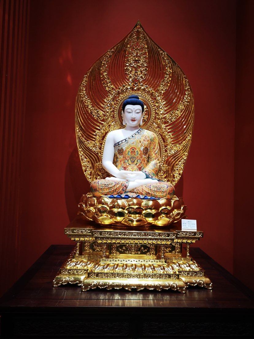 我每天发一次🙏🙏🙏南无阿弥陀佛🙏🙏🙏您每天看见了就念一句【南无阿弥陀佛】每天念一句，每天灭八亿四千劫