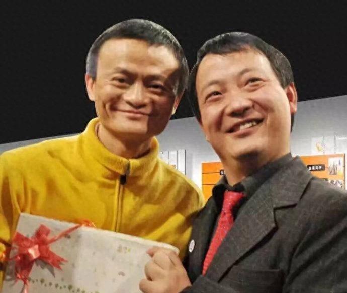 脑瘫创业者崔万志：从零创业到年利润3000万，电商传奇的奋斗之路一个出生时就患有脑瘫的孩子，竟然能从