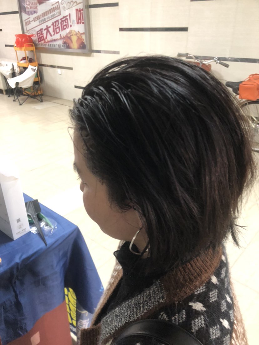 🌹🌹🌹小巧玲珑小美女今天第五次养发🌿🌲🌿🌲🌿🌲㊗️福她早瞎出一头乌黑亮丽的头发🎉🎉🎉💕💕💕