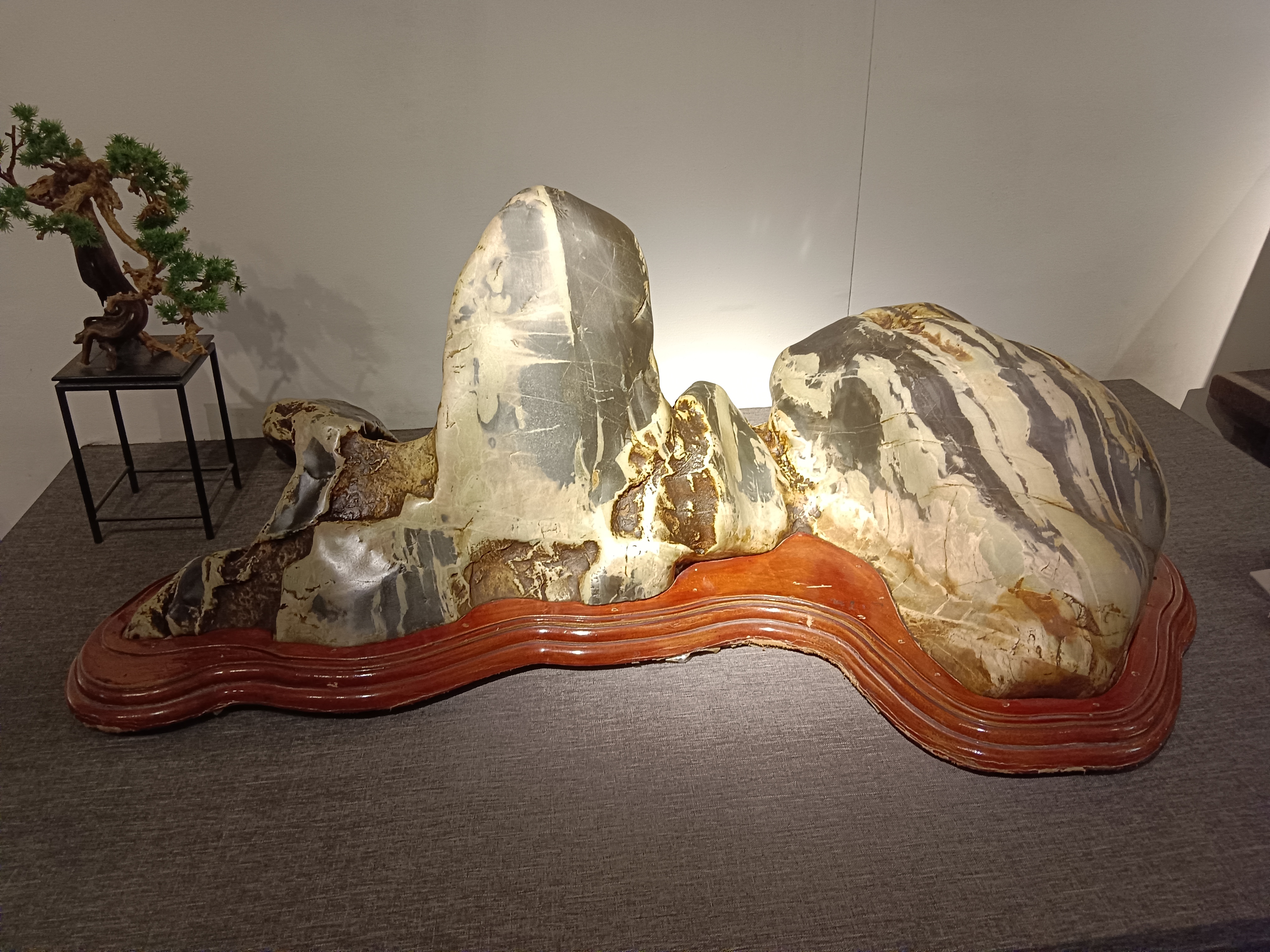 很震撼，石头文化，精神富足