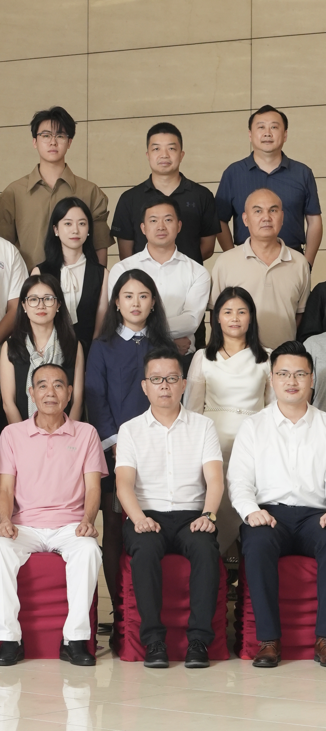 【参加广东省福建商会活动】
      2025年9月20日，广东省福建商会第四届第三次会员代表大会