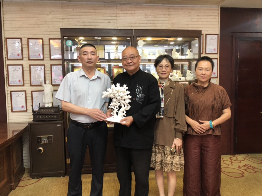 陈文泽教授到厦门张雄书画院交流指导