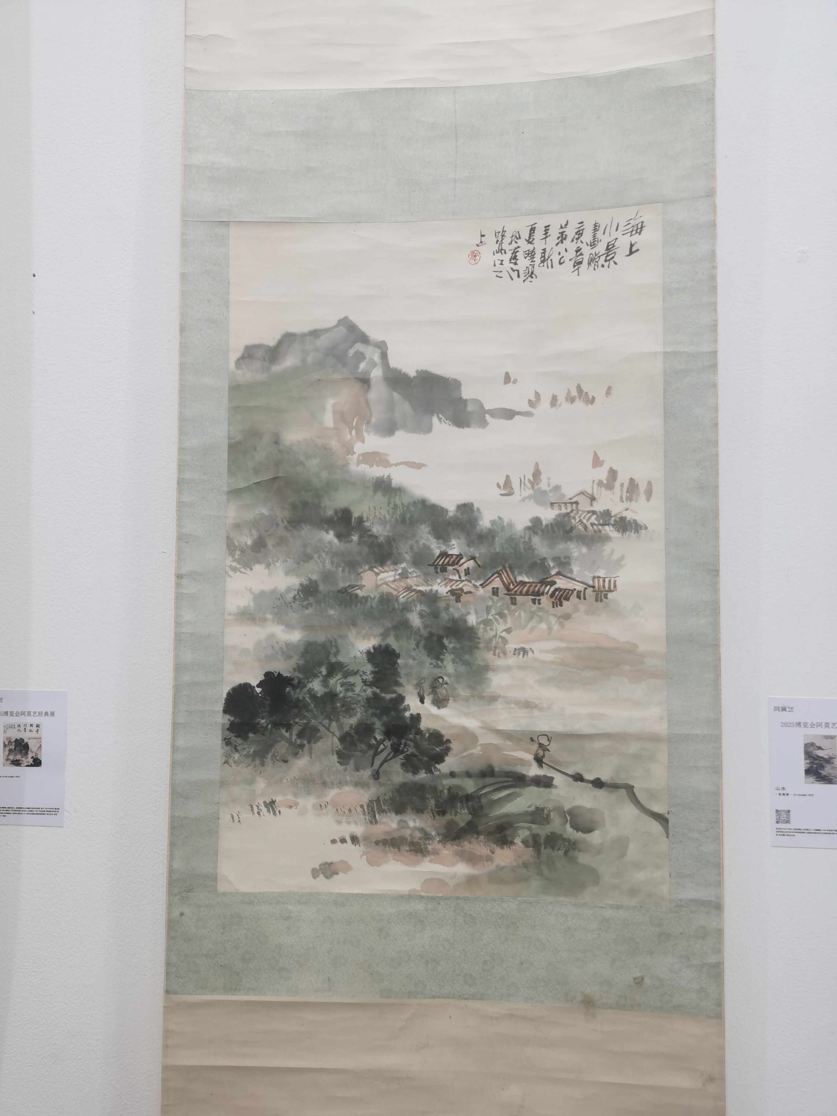 "与其羡慕别人的光芒，不如先点燃自己的火把。你本就是独一无二的星星，无需借谁的光。&quo