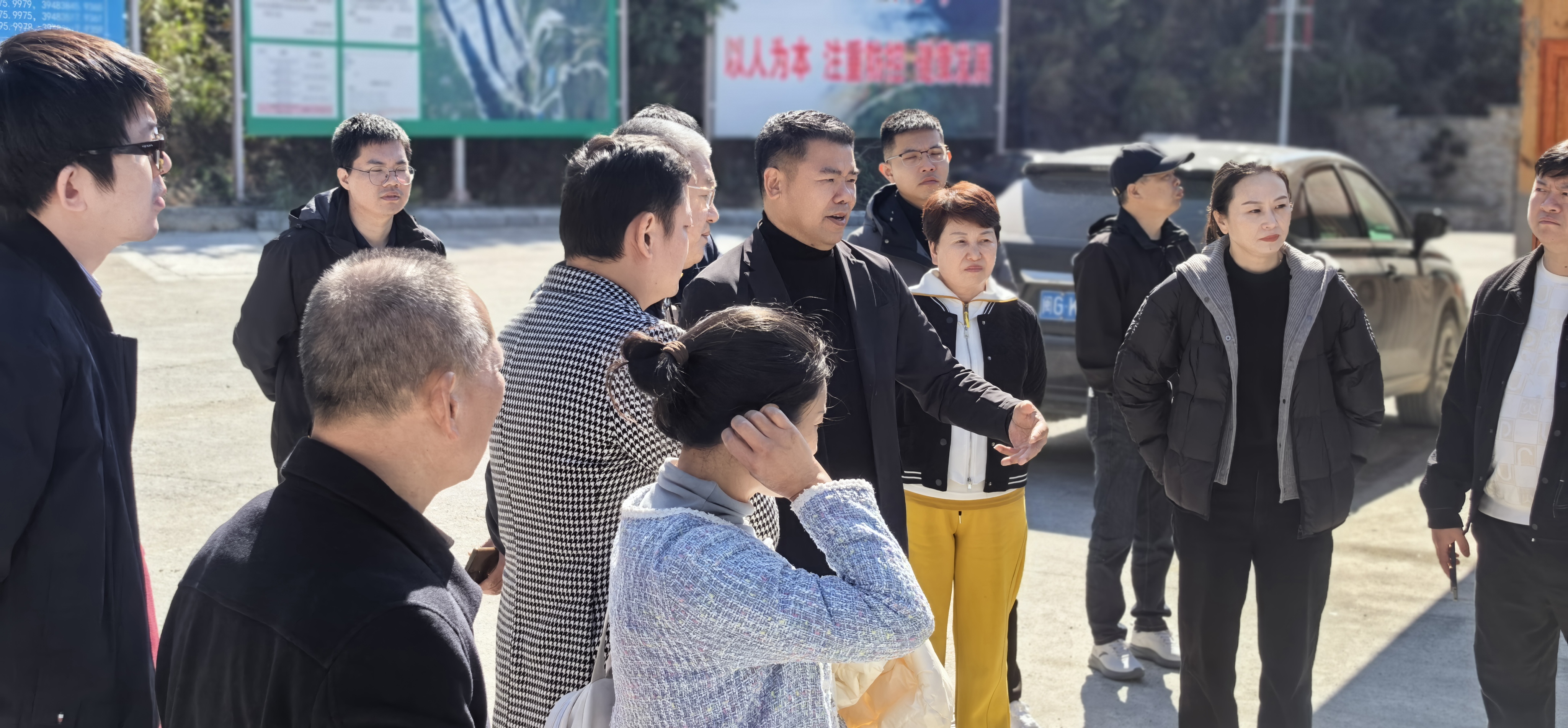 【随致公党到建宁调研】
     11月20日，致公党泉州丰泽区委会李娟主委带领部分党员赴三明建宁开