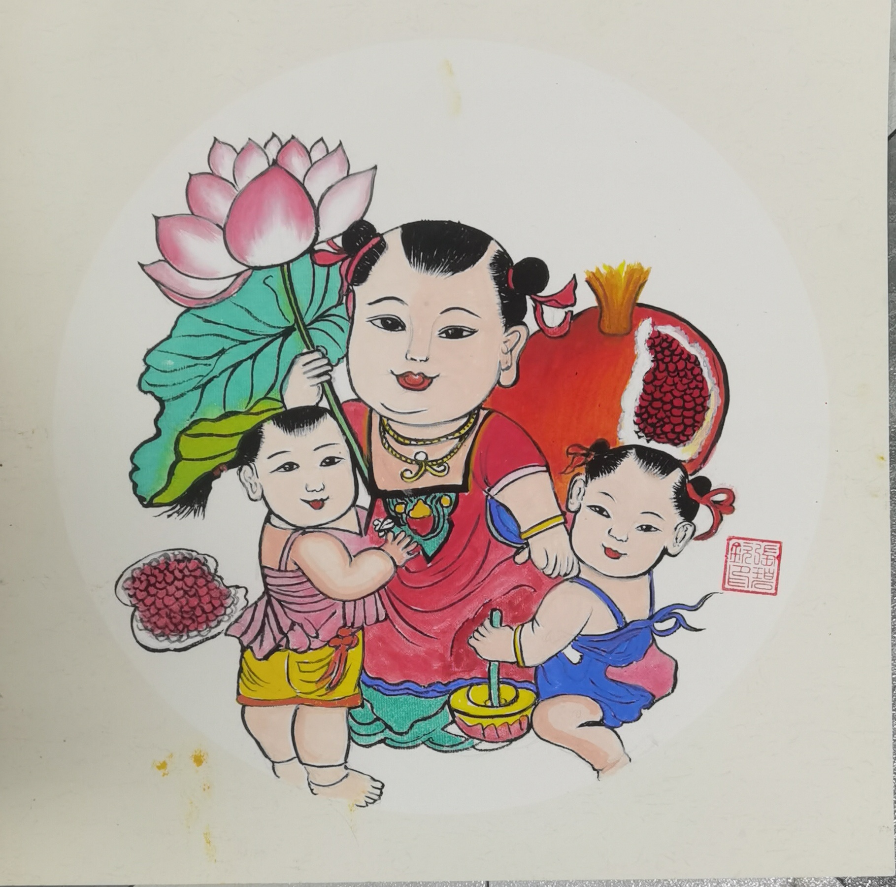 张碧钦画家以“多子多福”为主题的卡通风格手绘作品（年画）图片，画面包含多个可爱的孩子，有传统吉祥元素