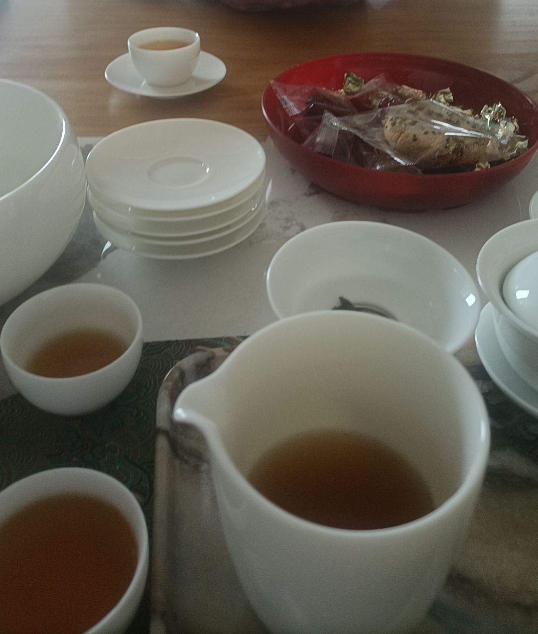 一杯茶，一份好心情，
今天也要被生活温柔以待