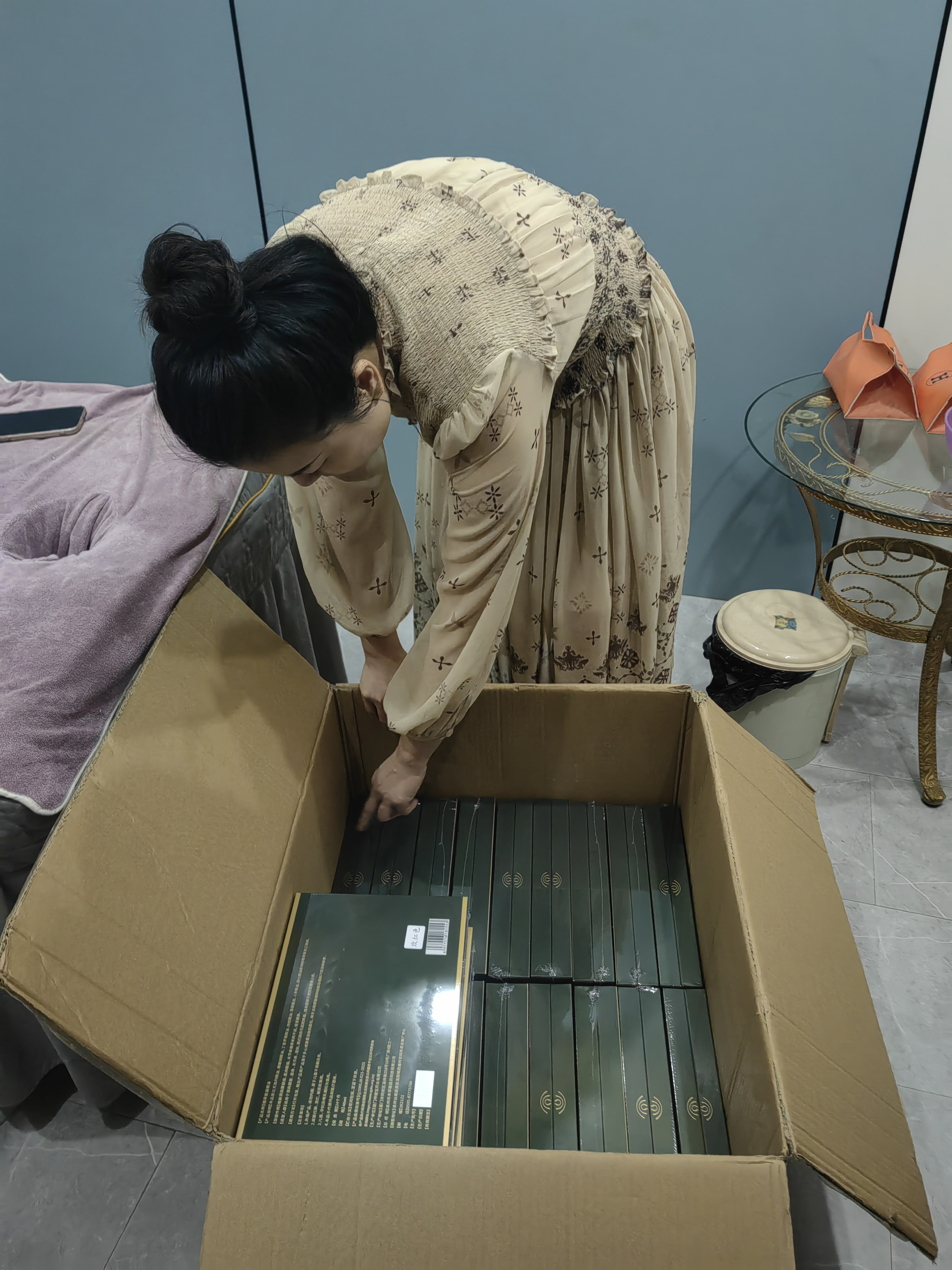 莲之露植萃能量精油，美容院和养生馆进货500盒，调理关节疼痛，腰椎劳损，肩颈疼痛，效果杆杆滴